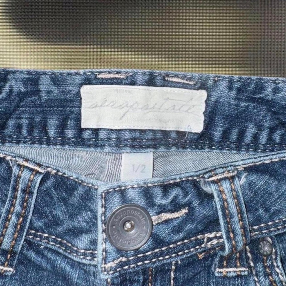 Vintage Aeropostale Bermuda Shorts - Picture 3 of 4